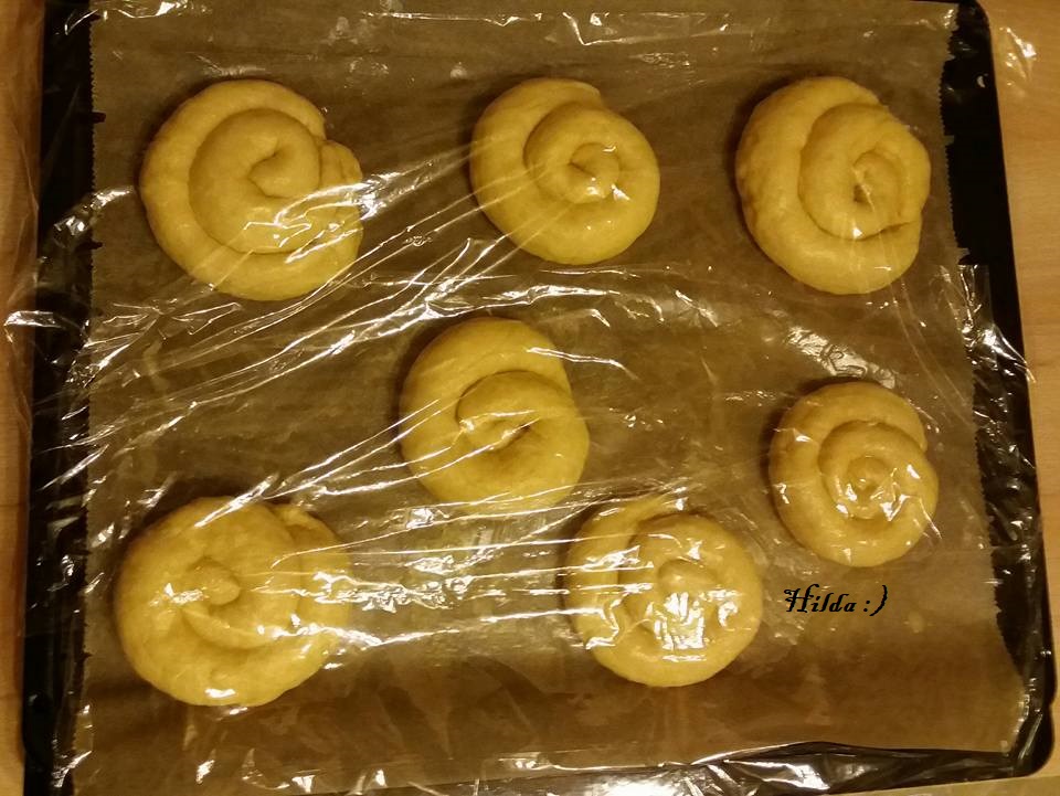 Hefeschnecken inspiriert von der mallorquinischen Ensaïmada - Eine ...