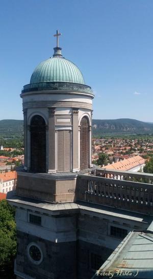 Basilika 9