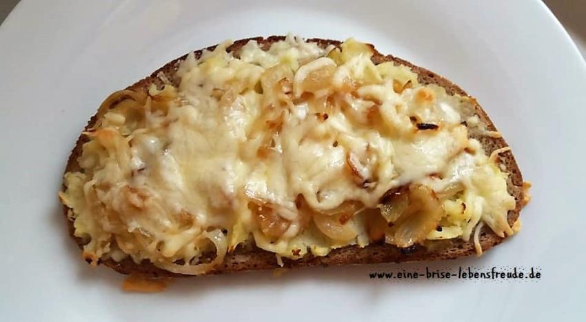 zwiebelbrot1.jpg